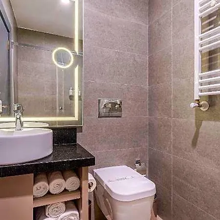 Hotel Western Premier Hidden Hills